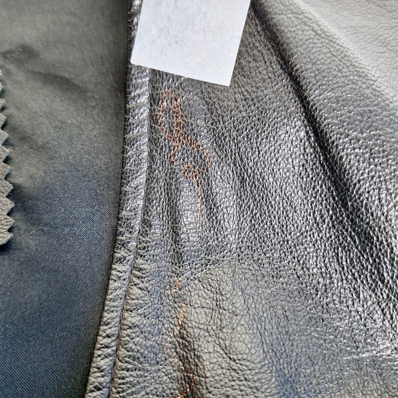 Vintage Branded Garment Inc."The Joe Camel" Biker core leather vest size XL. - Picture 9 of 12